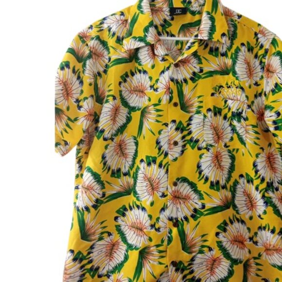 DC Classics Mens Las Vegas  Casual Button Down Camp Shirt Yellow Palm Floral L - Picture 2 of 4